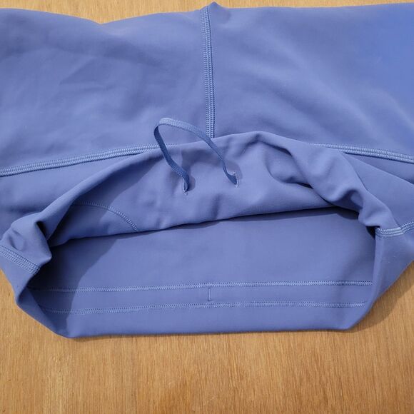 Lululemon Shorts Women 10 Blue Wunder Train 7" Athleisure Sportswear Gym LW7BESS - Picture 5 of 12